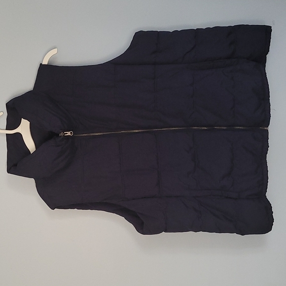 Old Navy Jackets & Blazers - Old Navy puffer vest XXL navy blue
